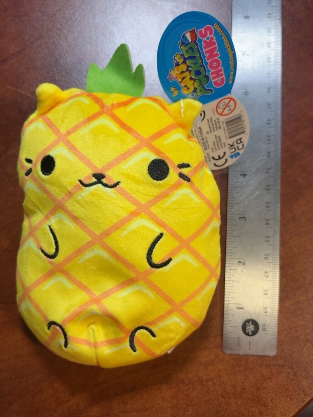 Cats vs Pickles Chonks Pineapple Cat Plush NWT Yellow Kawaii